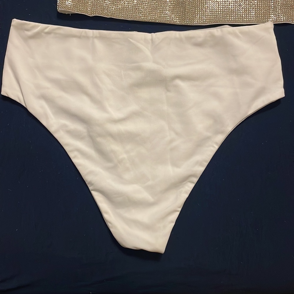 Bling Bikini - Picture 3 of 7